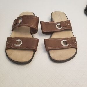 Comfort Plus Shoes Womens Size 8.5W Slip On Memory Foam Sandals Mules Brown